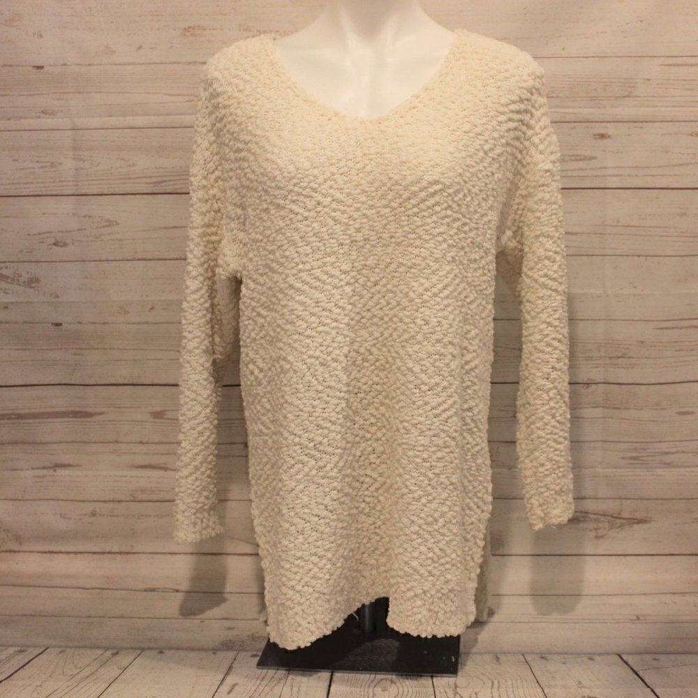 UMGEE M  White Popcorn Knit Sweater Tunic